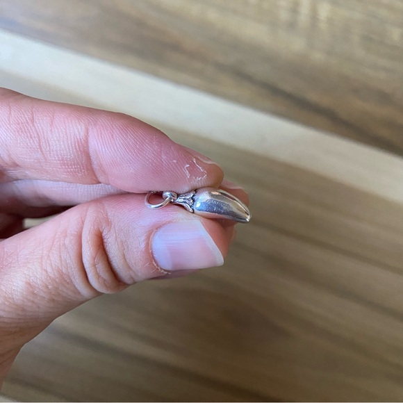 James Avery Rare Retired jalapeño Sterling Silver Charm - Picture 4 of 8